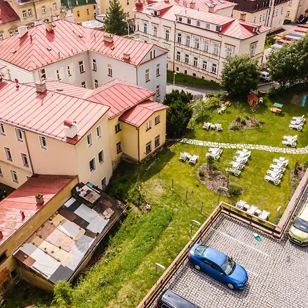 Hotel Devin