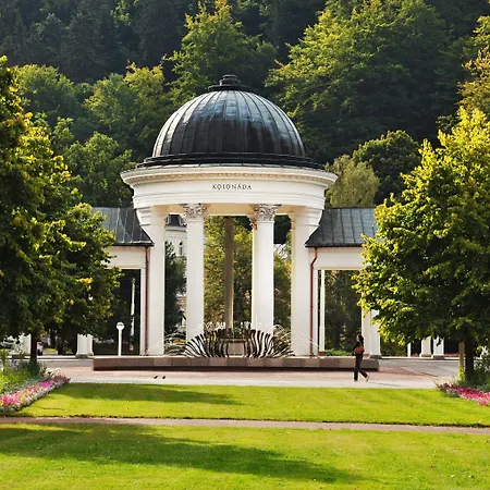 Hotel Devin Mariańskie Łaźnie