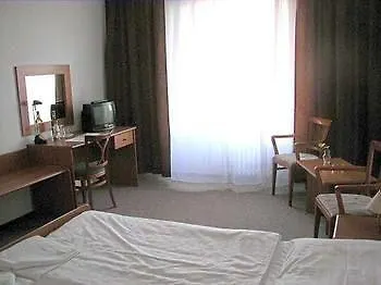 Hotel Devin
